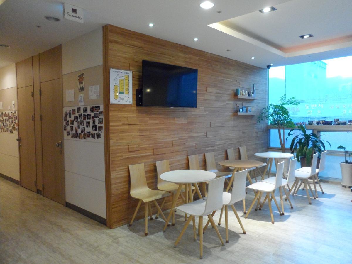 בוסאן Hostel The New Day מראה חיצוני תמונה