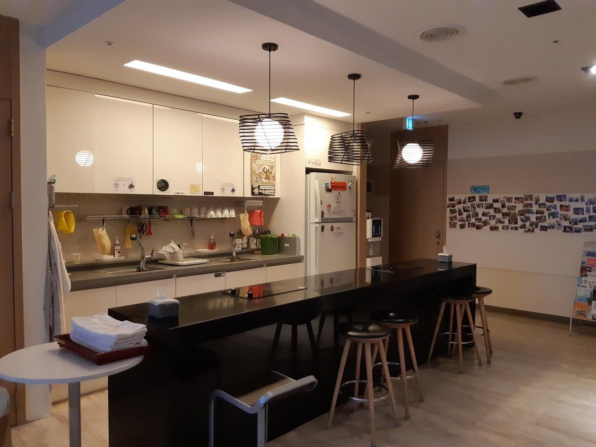 בוסאן Hostel The New Day מראה חיצוני תמונה