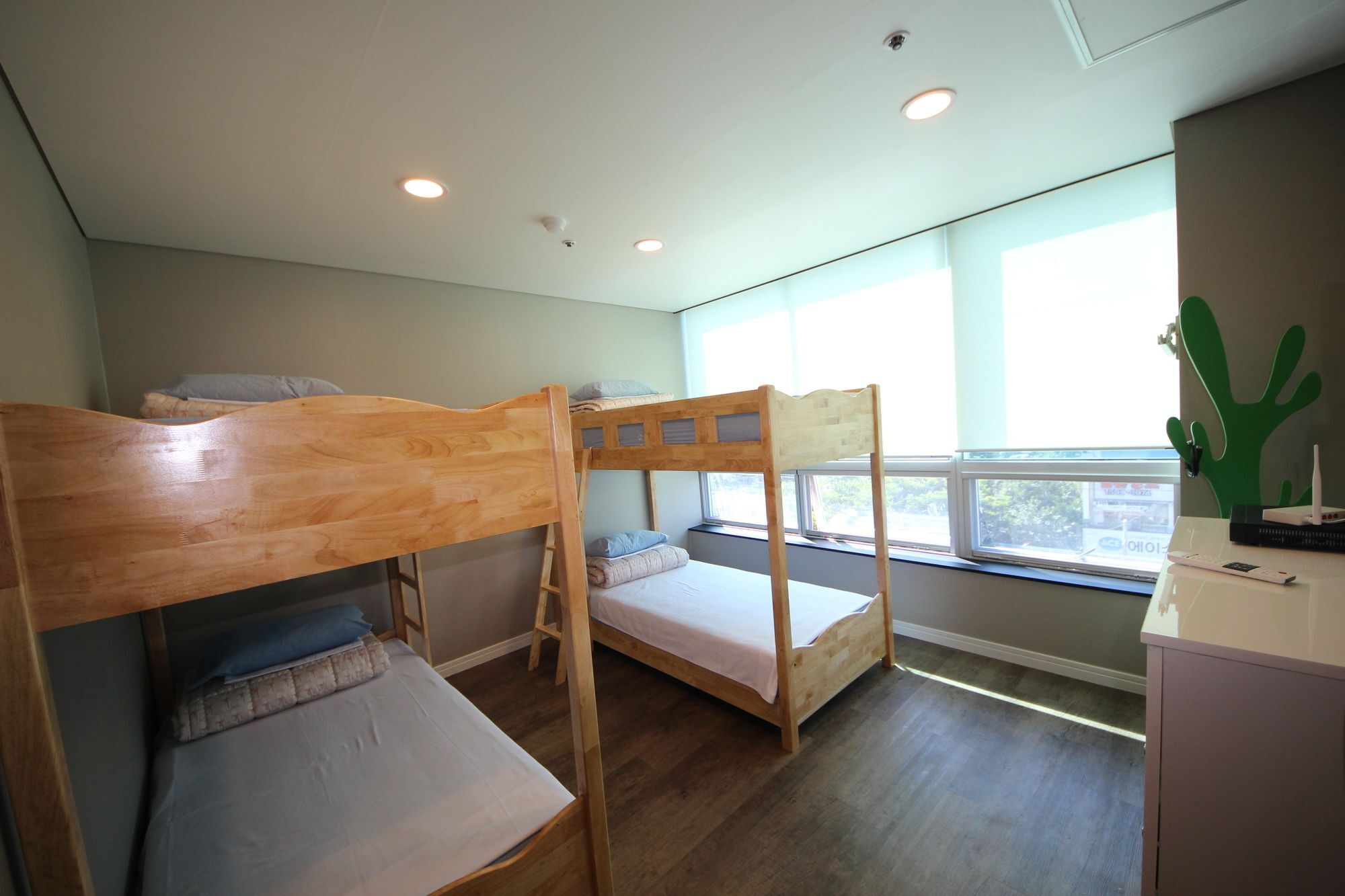 בוסאן Hostel The New Day מראה חיצוני תמונה