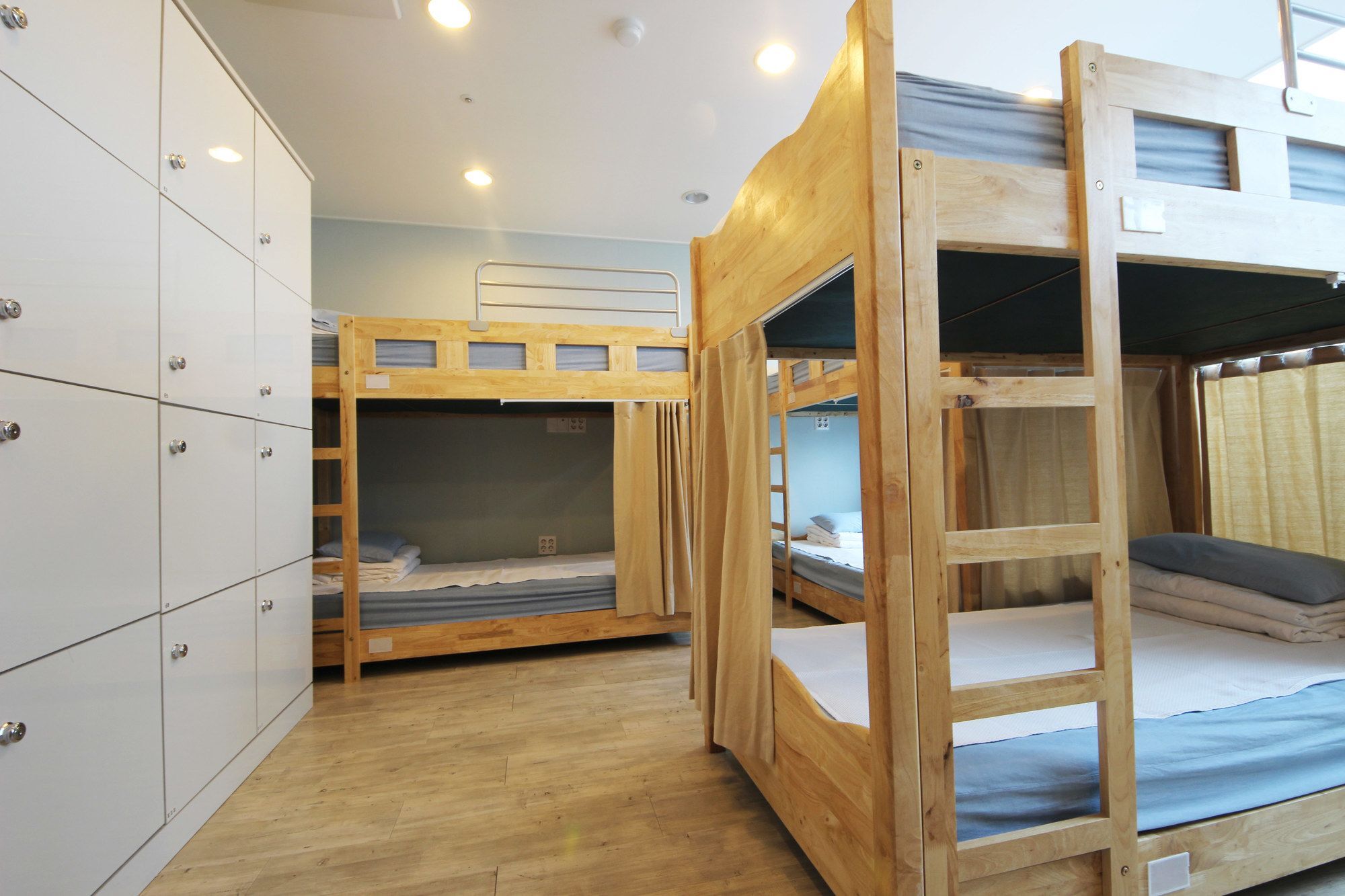 בוסאן Hostel The New Day מראה חיצוני תמונה