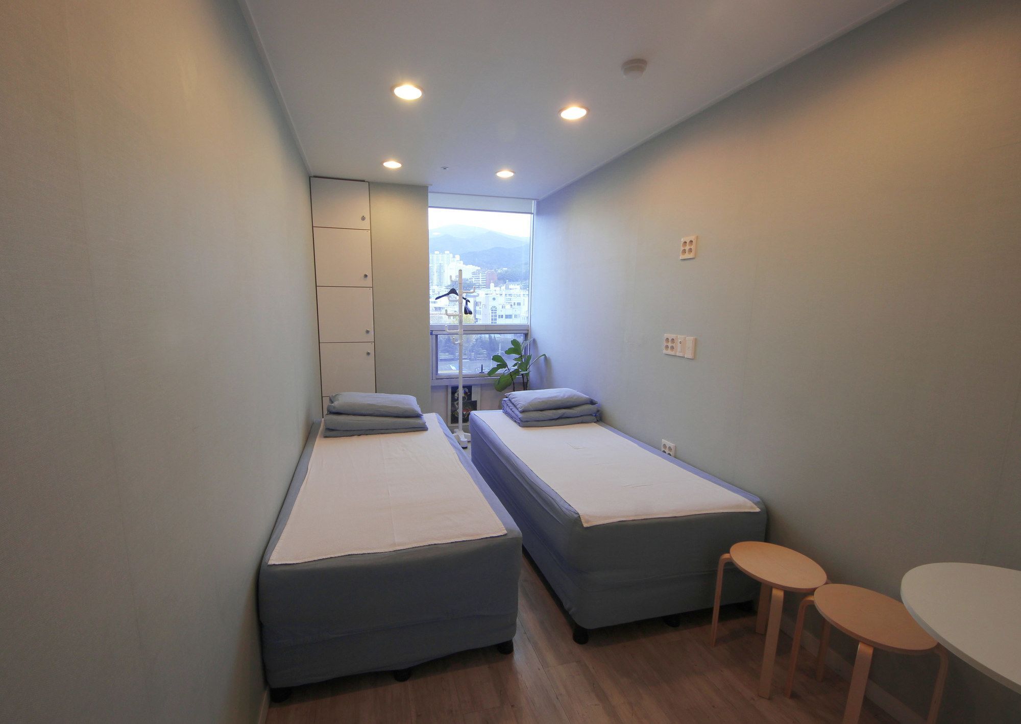 בוסאן Hostel The New Day מראה חיצוני תמונה