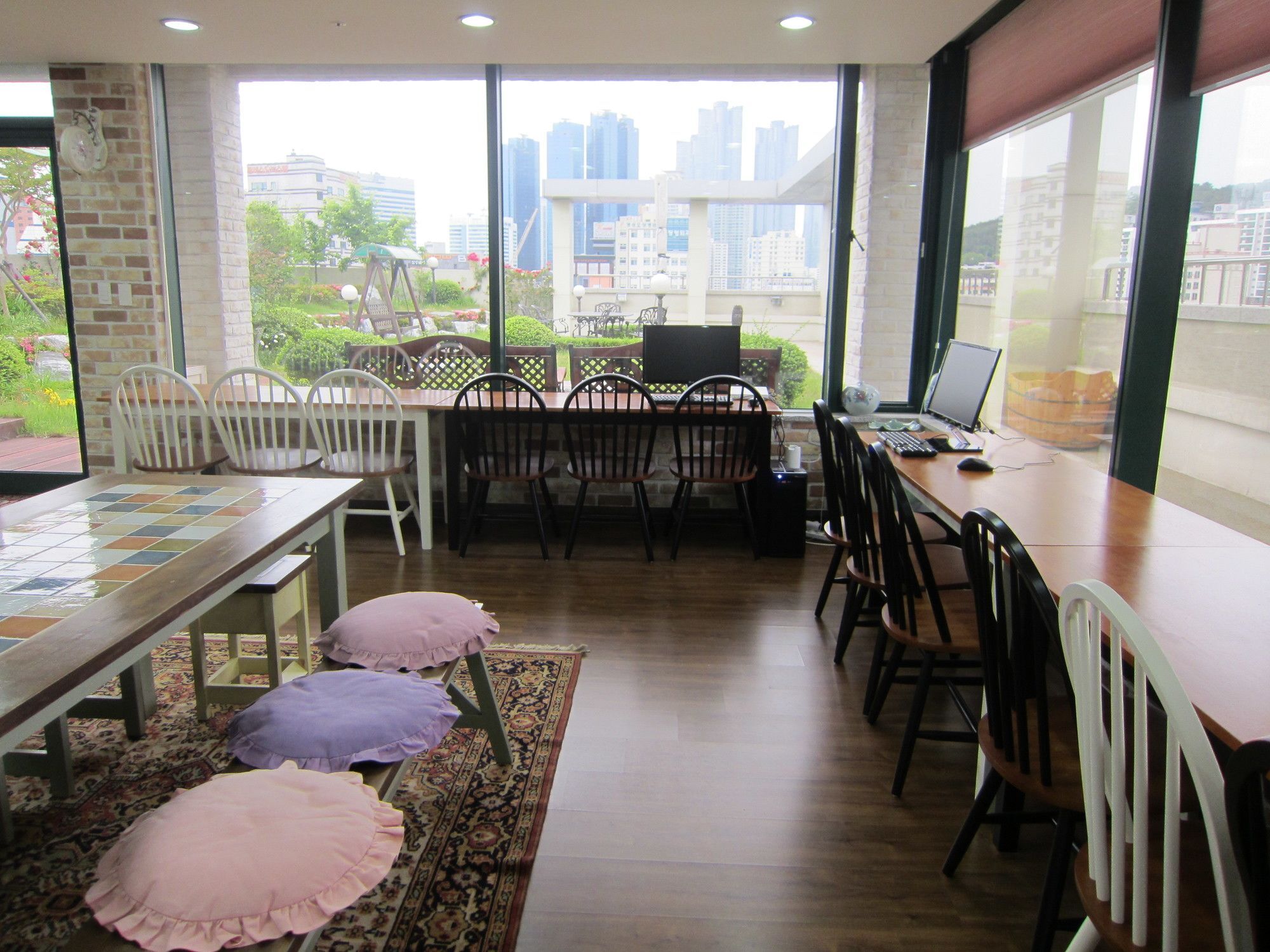 בוסאן Hostel The New Day מראה חיצוני תמונה